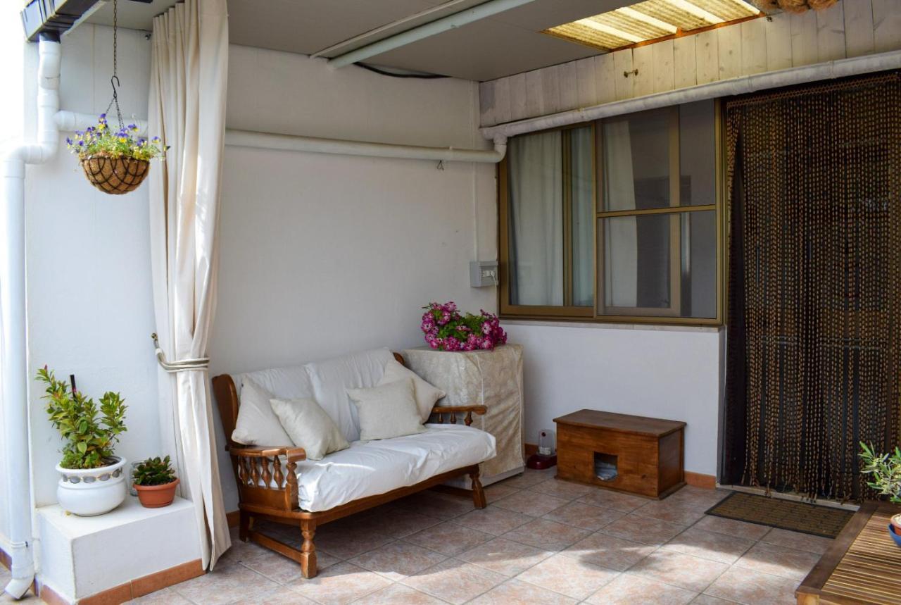 הוילה קליארי La Casa Del Carrubo מראה חיצוני תמונה